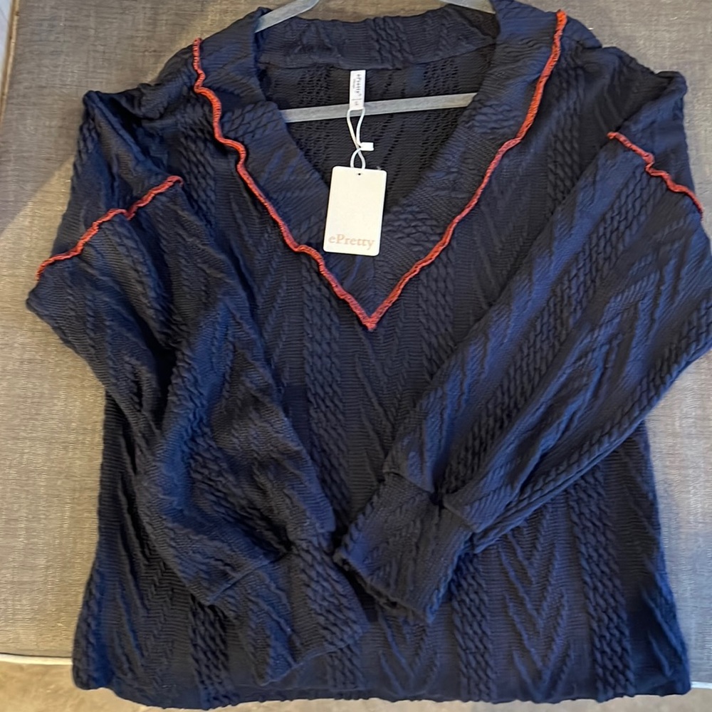 Brand new epretty cable v neck sweater with contrast trim